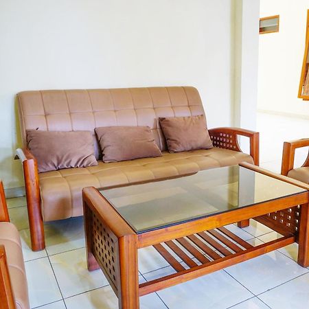 Super Oyo Flagship 90723 Berlima Guest House Syariah Malang Zewnętrze zdjęcie
