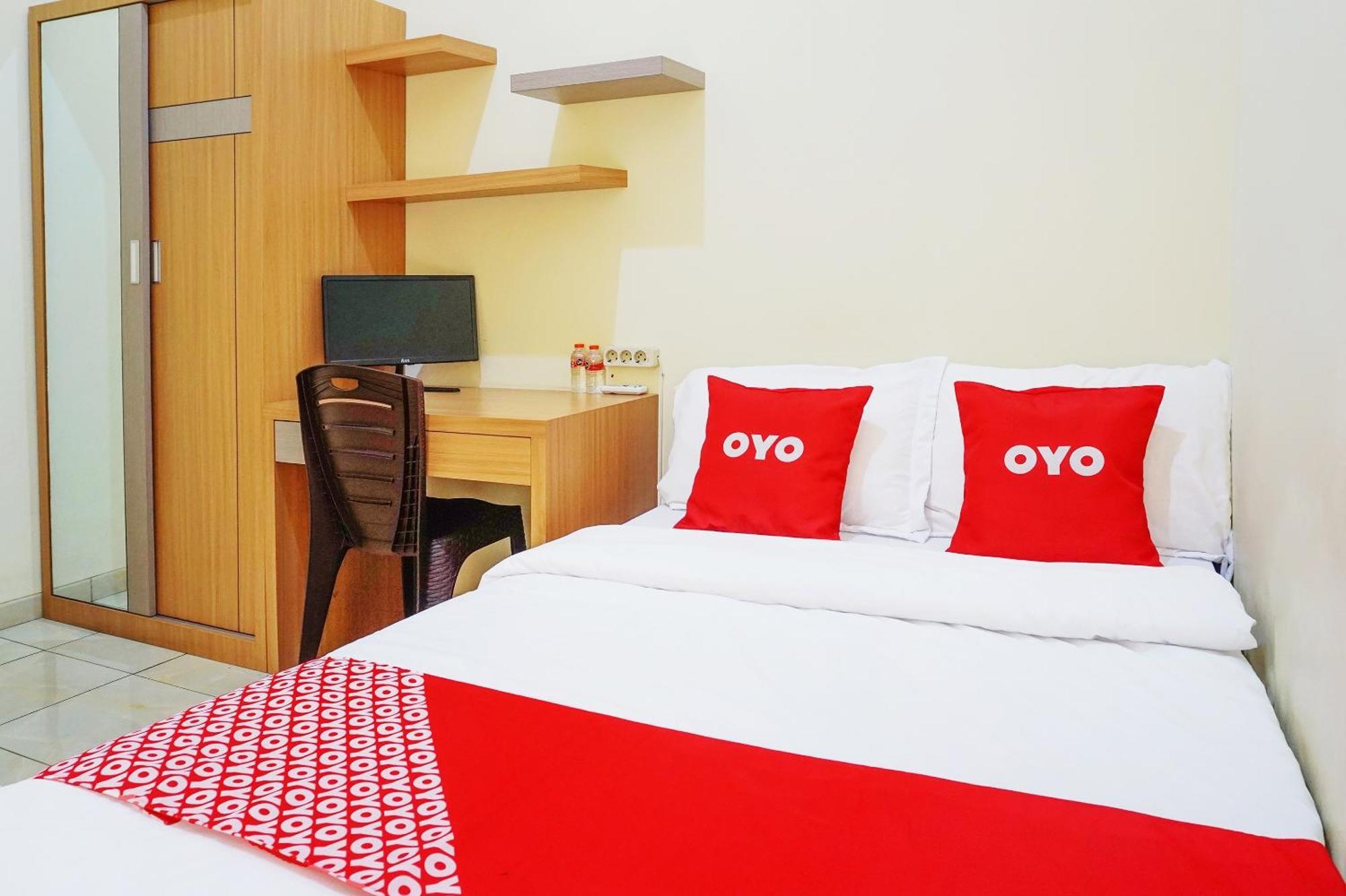 Super Oyo Flagship 90723 Berlima Guest House Syariah Malang Zewnętrze zdjęcie