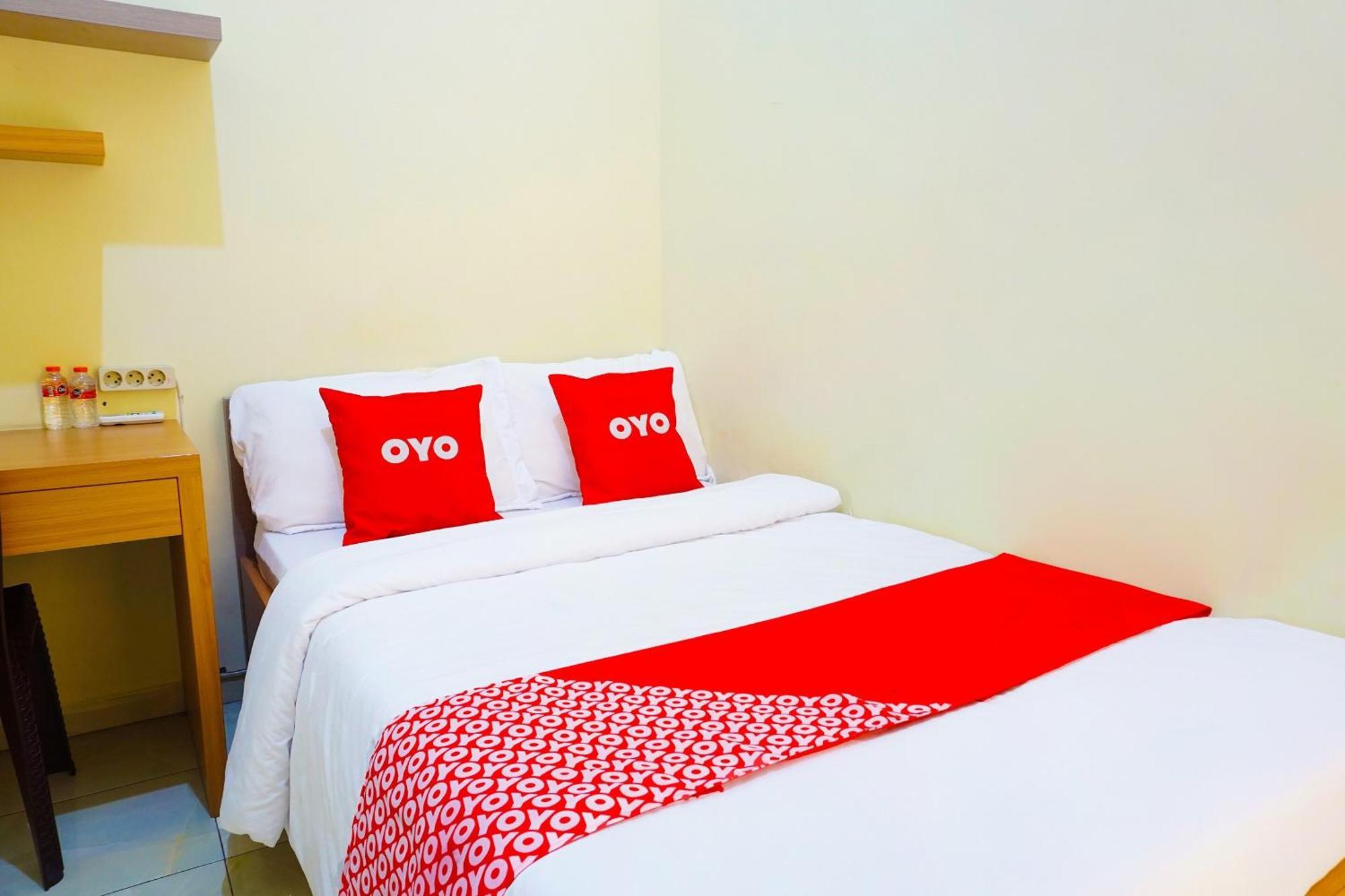 Super Oyo Flagship 90723 Berlima Guest House Syariah Malang Zewnętrze zdjęcie